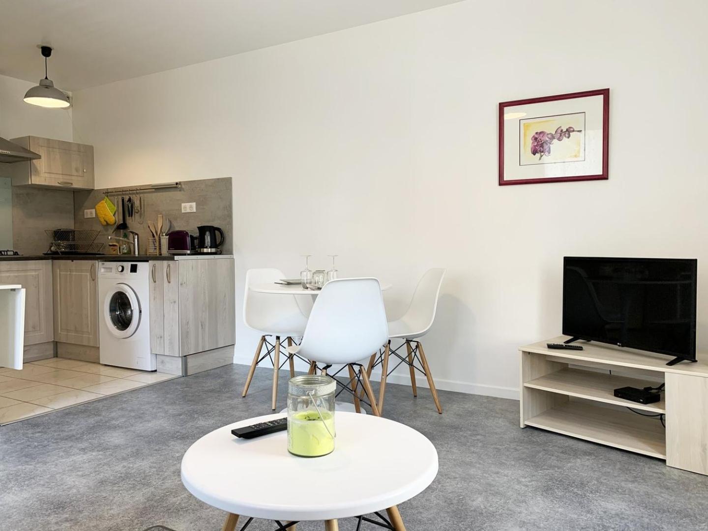 Le Matisse Lägenhet Mainvilliers  Exteriör bild